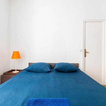 Appartement Quartier Musee Du Louvre Free Netflix Paris Exterior photo